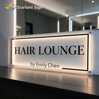 Enseigne lumineuse rectangulaire personnalisée en acrylique pour la réception de salon et l'image de marque de magasin
