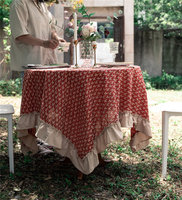 Nappe en coton de style farmhouse américain avec broderie 3D et bords festonnés, nappe ronde en coton pour la salle à manger