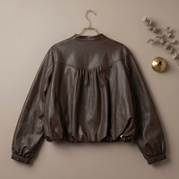 Blouson bomber court en cuir d'agneau véritable pour femme, doux et mat, col montant mini, dos froncé, ourlet élastique, coupe ample, vêtement d'extérieur décontracté