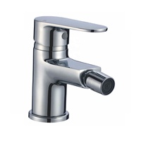 Robinet de lavabo moderne en chrome Robinet sanitaire simple d'usine Robinet simple moderne de haute qualité pour eau chaude et froide pour salle de bain