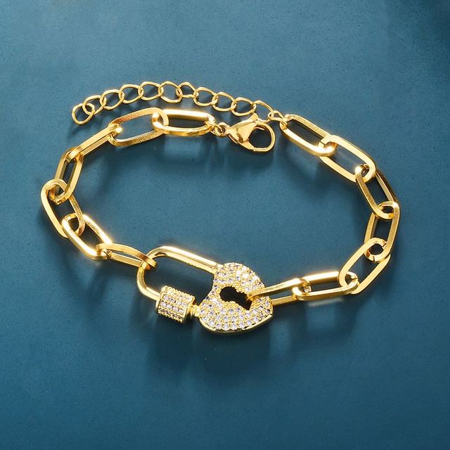 Link Hawaiian Lock Brand 18k Gold Bracelet
