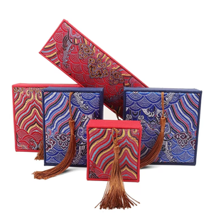 Coffret à bijoux de style rétro chinois avec décoration en pompon, boîte à bijoux de luxe, logo personnalisable, boîtes à bijoux en gros - Product Image 5