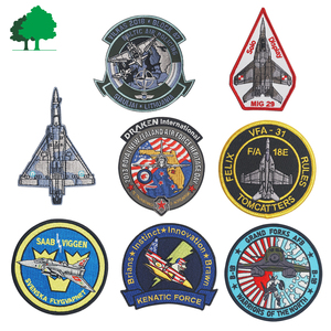 رقع مطرزة بخطاف وحلقة مخصصة من المصنع مباشرة - Product Image 6