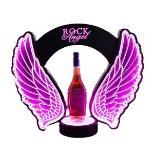 Estante para vinos con iluminación LED Rock Angel con alas para exhibición en bares y fiestas - Product Image 5