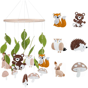 手工森林动物可爱小毛毡婴儿移动林地婴儿床婴儿移动托儿所