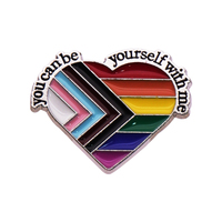 Fabricant populaire conception métal artisanat insigne personnalisé arc-en-ciel rotatif LGBTQ Gay amour Souvenir vêtements émail épinglette