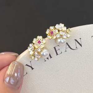 <span class=keywords><strong>Orecchini</strong></span> <span class=keywords><strong>di</strong></span> <span class=keywords><strong>perle</strong></span> <span class=keywords><strong>di</strong></span> fiori <span class=keywords><strong>di</strong></span> ciliegio <span class=keywords><strong>per</strong></span> belle ragazze dolce piccola fata pendolarismo <span class=keywords><strong>orecchini</strong></span> <span class=keywords><strong>di</strong></span> <span class=keywords><strong>perle</strong></span> <span class=keywords><strong>di</strong></span> pane bianco versatili - Product Image 1