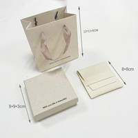 Boîte à bijoux en papier beige avec logo personnalisé, emballage cadeau pour bagues, boucles d'oreilles, colliers, ZXF, fabrication chinoise, type Tdg001