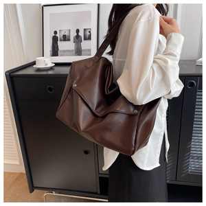 Bolso de <span class=keywords><strong>mujer</strong></span> de gran capacidad en color liso, nuevo estilo 2026, bolso de moda para comercio exterior, elegante y con estilo, bolso de hombro/bolso tote - Product Image 4
