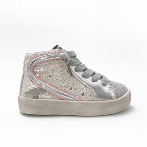 Scarpe casual da ragazza di alta qualità moda scarpe sportive per bambini personalizzate scarpe da ginnastica firmate con stelle in pelle <span class=keywords><strong>alte</strong></span> per bambini marche famose - Product Image 1