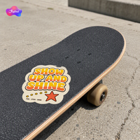 Stiker Vinyl Perekat Sendiri Cetak UV Tahan Air Custom Logo untuk Botol Skateboard Stiker Potong Presisi Custom