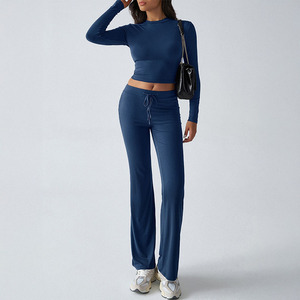 Ensemble de survêtement OEM pour <span class=keywords><strong>femme</strong></span>, t-shirt à manches longues et <span class=keywords><strong>pantalon</strong></span> de sport/yoga, couleur unie, automne-hiver, <span class=keywords><strong>viscose</strong></span>, <span class=keywords><strong>élasthanne</strong></span>, <span class=keywords><strong>polyester</strong></span>, infroissable - Product Image 3