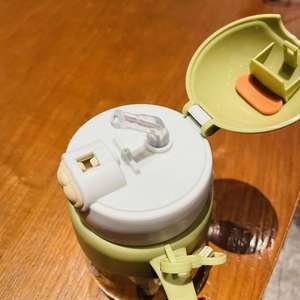 Bébé bébé mignon bébé apprenant à boire de l'eau avec embout buccal bouteille <span class=keywords><strong>d</strong></span>'eau portable avec poignée et sangle - Product Image 5