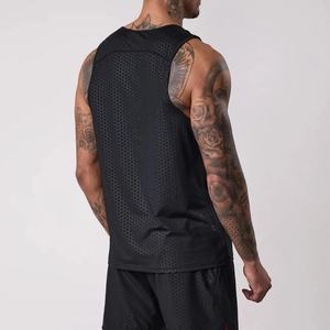 Camiseta sin mangas de punto transpirable con cuello redondo de elastano para hombre, talla grande, de algodón, informal, de malla, al por mayor y personalizada - Product Image 4