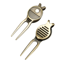 Outils de réparation de divots de golf en métal vierge personnalisables en gros avec logo, en fonte, avec clip ceinture 2026