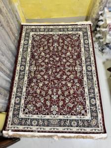 Tapis en soie faits à la main de qualité supérieure avec texture douce, haute durabilité et design élégant, parfaits pour la décoration intérieure du salon et de la chambre à coucher - Product Image 4