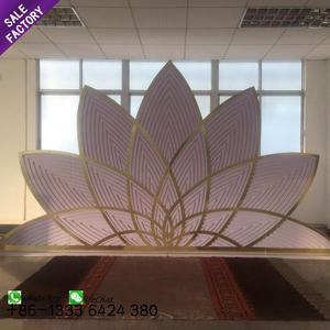 Cortinas de Fondo Redondas Acrílicas Blancas para Decoración de Bodas, Eventos y Fiestas - Product Image 4