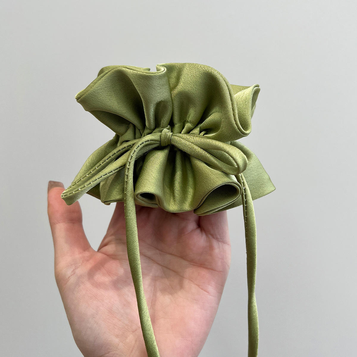 สีเขียว