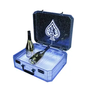 Hochwertige kunden spezifische Ace of Spade Sammlung Koffer LED 3 VIP Flaschen halter Glorifier Acryl Wein kiste Trage tasche
