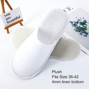 Pantuflas de Spa, Pantuflas Desechables para Invitados, Punta Cerrada Antideslizante, Pantuflas de Spa Blancas Premium, Paquete con Bolsas de Viaje - Product Image 2