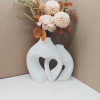 Moule Moderne CŒUR CARATTE en Béton Ciment Creux, Moule en Silicone Résine pour Pot de Fleurs ou Support de Stylo DIY
