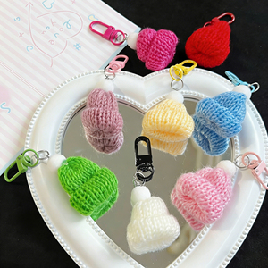 Cute Crocheted Mini Christmas Hat Keychain Handmade Crochet Bag Accessories Charms Korean Version Keychain DIY Crafts <b>Doll</b> Hats - Product Image 2