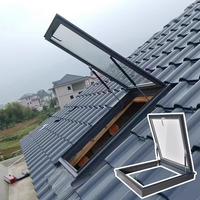 Fenêtre de toit fixe moderne en aluminium pour la ventilation, idéale pour les greniers, salles de bain, chambres et projets de construction.