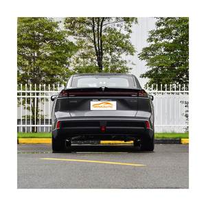 Deepal SL03 EREV 2025, autonomie de 1200 km, berline sport de luxe, propulsion arrière, conduite intelligente. Exportation directe d'usine de voitures électriques chinoises. - Product Image 4