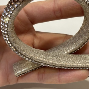 Atacado Personalizado 13mm Semi-Círculo Diamante Algodão Núcleo Rhinestone Corda Cadeia-Shaped Sapato Acessórios Cristal Materiais - Product Image 6