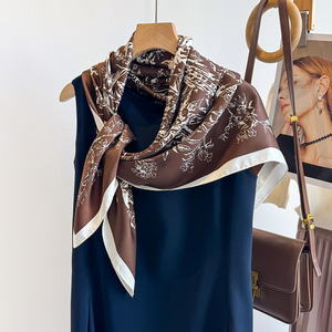 Mới nhất lớn pháp retro giả khăn lụa cho phụ nữ Twill chiếc khăn lụa cổ Eo Khăn choàng in khăn choàng Windproof khăn choàng - Product Image 3