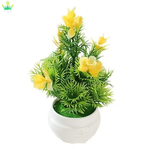 Bonsai Artificiale con Foglie di Pino in Plastica, Vaso Decorativo per Interni, Soggiorno, Portico, Tavolo di Laurea, Ufficio - Product Image 3