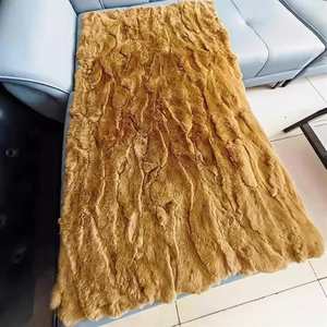 도매 토끼 모피 담요 세련된 디자이너 장식 부드러운 유기농 던지기 담요 가정 장식 - Product Image 1