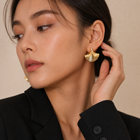Anting-anting gantung bunga cangkang zirkon berlapis emas 18K ChuYao dari baja tahan karat, hadiah unisex, perhiasan mode, grosir