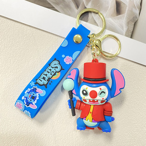 Llavero de PVC ligero personalizable de Stitch de dibujos animados, colgante de disfraz de Halloween, regalo para mochila de estudiante, ideal para máquina de garras - Product Image 5