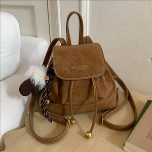 Sac à dos pour femme au design simple et polyvalent, nouvelle collection 2026, sac à dos décontracté tendance, petit sac d'école de haute qualité, en stock - Product Image 1