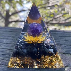 Recubrimiento de resina de grava Natural, Meditación de energía de cuarzo, pirámide de cristal Mineral curativa <span class=keywords><strong>para</strong></span> la curación mental del hogar - Product Image 4