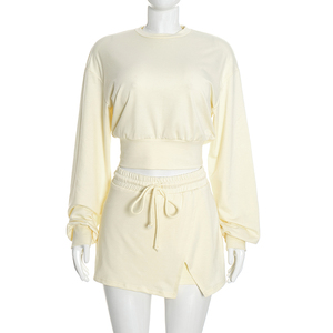 Viviblook D26ST274 Ensemble Automne Femme Col Rond Manches Longues Sweat-shirt et Mini-jupe à Cordon Ensemble Décontracté Deux Pièces - Product Image 2