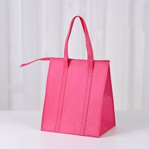 Bolsas Térmicas Personalizadas Portátiles Rojas de Tela No Tejida para Alimentos, Reutilizables, con Aislamiento Térmico, para Mantener la Comida Caliente o Fría - Product Image 3