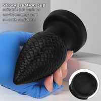Plug anal en silicone noir surdimensionné avec ventouse, pointe pointue, design épais de la taille d'un poing pour l'entrée postérieure, jouet sexuel