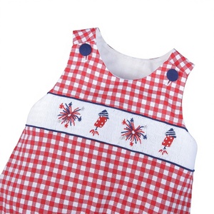 Babeeni Combinaisons de luxe pour bébés garçons en Spandex/Coton, motif feux d'artifice de l'Indépendance, smockées, ignifuges, pour l'été, OEM ODM Personnalisé - Product Image 1