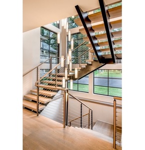 Rampe d'<span class=keywords><strong>escalier</strong></span> droite <span class=keywords><strong>en</strong></span> acier découpée au laser sur mesure avec poutre latérale double - Product Image 1