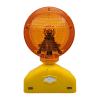 Vente en gros directe usine : Feu de signalisation LED pour barricade LB-5100US, alimenté par batterie, étanche IP54, autonomie 150 heures, pour travaux routiers