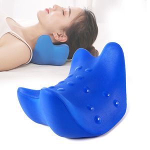 Almohada de tracción para masaje cervical, forma de cuña, soporte firme para la salud del cuello, para dormir boca arriba, color azul - Product Image 1