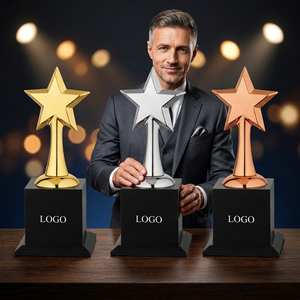 Juego de Trofeos Deportivos de Metal de Calidad Estándar Personalizados, de un Fabricante Indio, Trofeo de Metal Star - Product Image 1