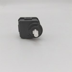 Motore di Livellamento Fari Alogeni Elettrici per <span class=keywords><strong>AUDI</strong></span> A6 <span class=keywords><strong>SKODA</strong></span> 1U0941295 3B0941295B - Product Image 2