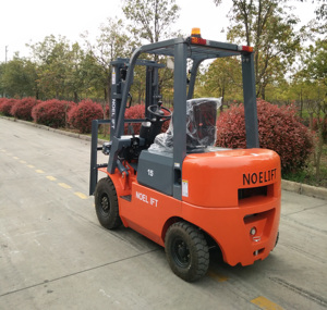 1.5Ton <span class=keywords><strong>carretilla</strong></span> <span class=keywords><strong>elevadora</strong></span> diesel CPCD15 con Chaoyang de aire de los neumáticos - Product Image 3