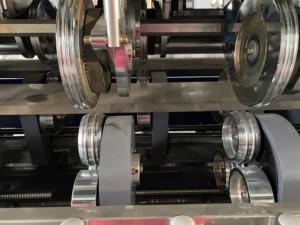 Machine d'emballage ondulée automatique de marqueur de refendage de lame mince d'ordinateur de type servo <span class=keywords><strong>en</strong></span> <span class=keywords><strong>ligne</strong></span> - Product Image 2