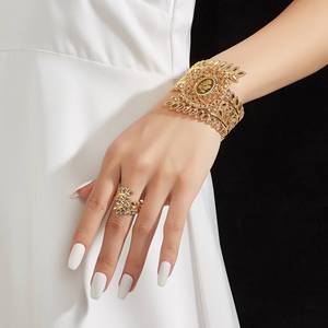 हॉट सेलिंग मध्य पूर्वी हस्तनिर्मित फैशन ब्रेसलेट और रिंग सेट सुव्यवस्थित डिजाइन ब्राइडल वेडिंग गोल्डन गहने - Product Image 4