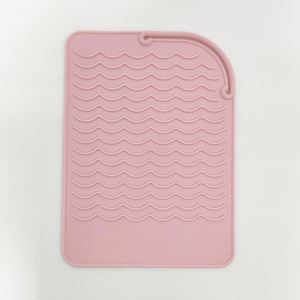 Non-Slip <b>Silicone</b> Insulation <b>Pad</b> - Heat Resistant Kitchen Mat, Durable Divider for Hot Utensils & Cookware, Protects Countertops - Product Image 5