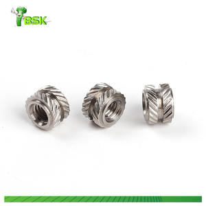 صمولة مصنوعة من النحاس الأصفر تذوب بالحرارة M2 M3 M4 M5 M6 M8 M10 صواميل ملولبة للبلاستيك - Product Image 5